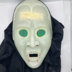 Vintage Vampire Halloween Mask with Green Holographic Eyes OS